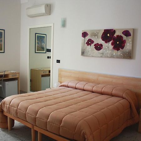 Hotel Il Normanno Mesagne Zimmer foto