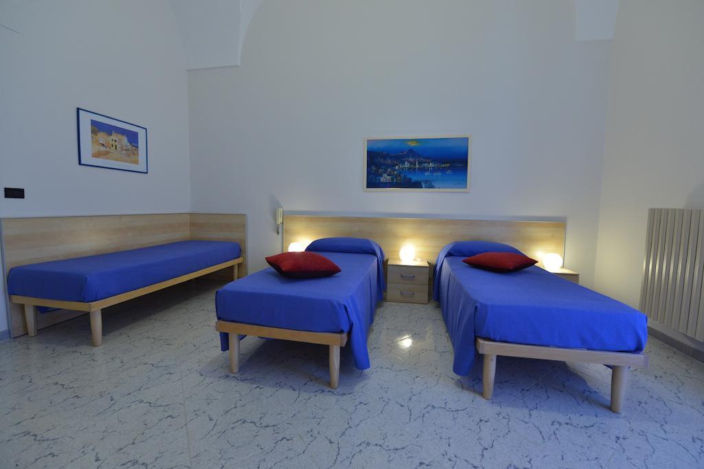 Hotel Il Normanno Mesagne Zimmer foto